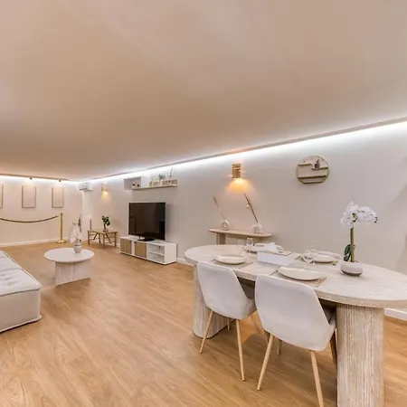Disneyland Paris Bali Balneo, Cinema, Pool Villa Saint-Germain-sur-Morin