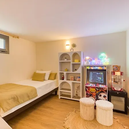 Disneyland Paris Bali Balneo, Cinema, Pool Villa Saint-Germain-sur-Morin